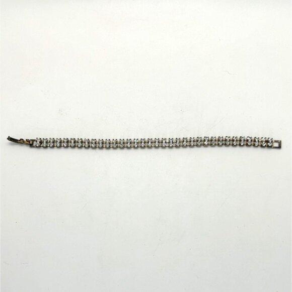 Vintage 2 Strand Rhinestone Bracelet With Fold Over Clasp - Picture 4 of 12